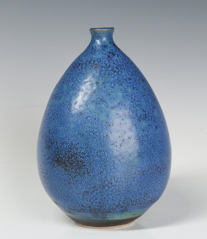 A NICELY GLAZED VIVIKA AND OTTO HEINO BOTTLE VASE