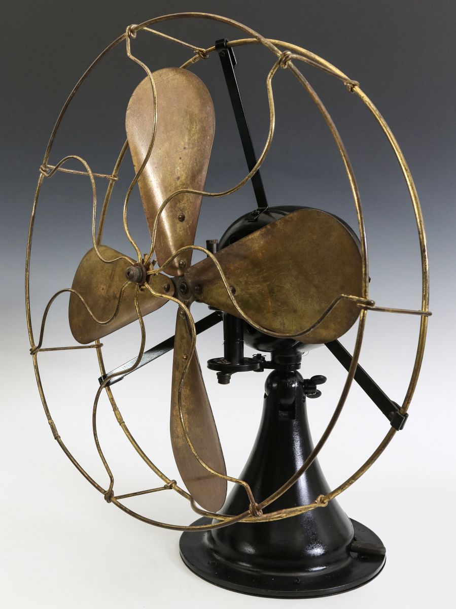 A PEERLESS FRONT-END OSCILLATING FAN CIRCA 1914