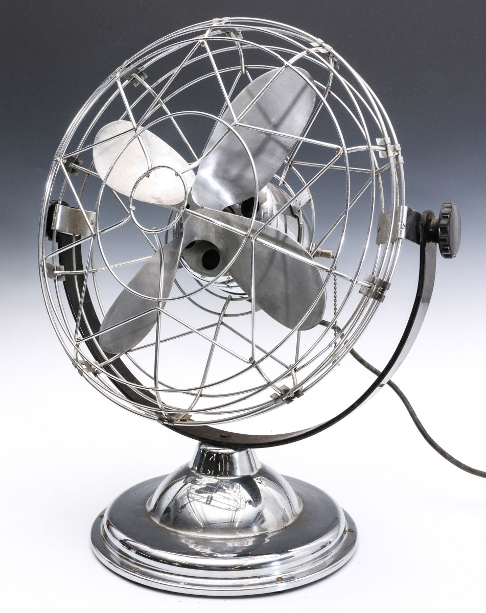 AN 1940s AIR-BEAM ART DECO FAN