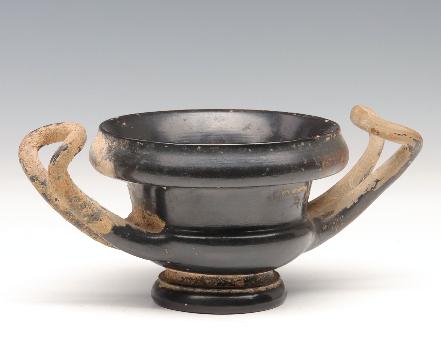 A 4th c. B.C. GREEK BLACK GLAZE KANTHEROS W/ PALMETTES