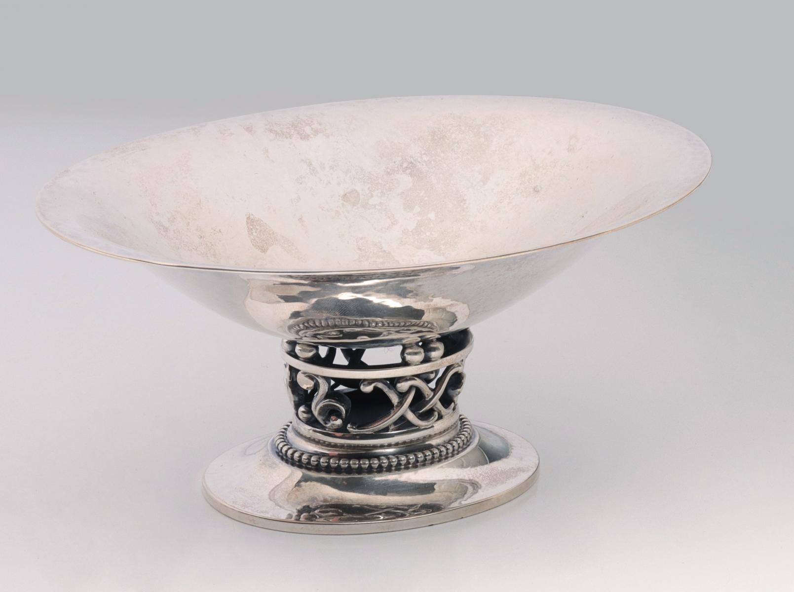 A SMALL LATE 20TH C. GEORG JENSEN SILVER COMPOTE