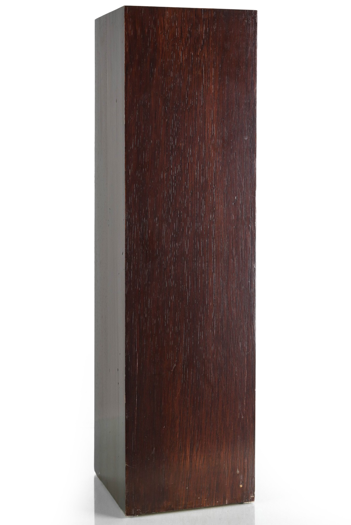 AC ONTEMPORARY DARK OAK DISPLAY PEDESTAL