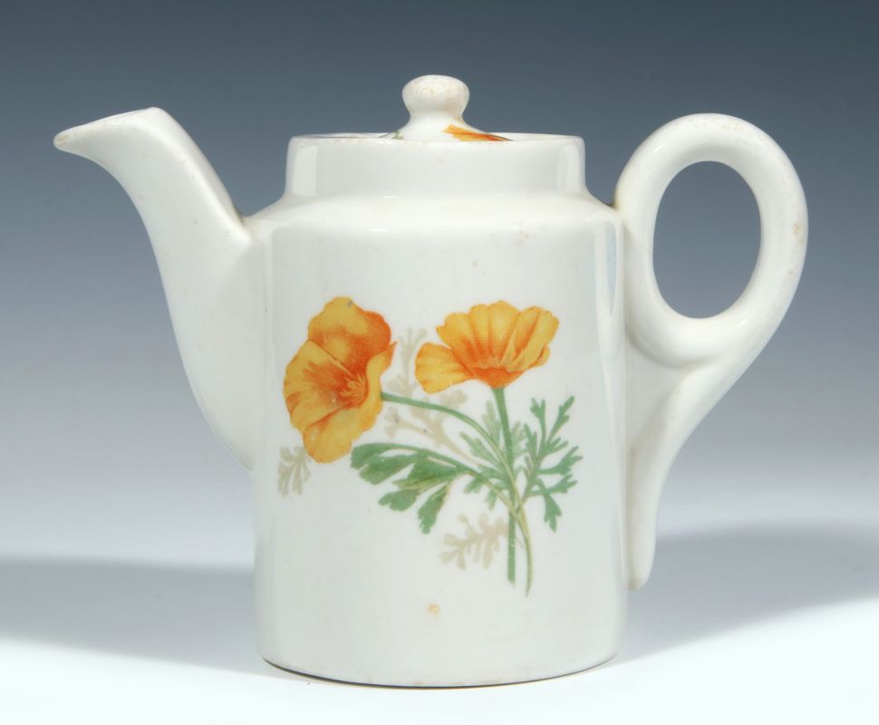 AT&SF SANTA FE RR CALIFORNIA POPPY TEAPOT WITH LID