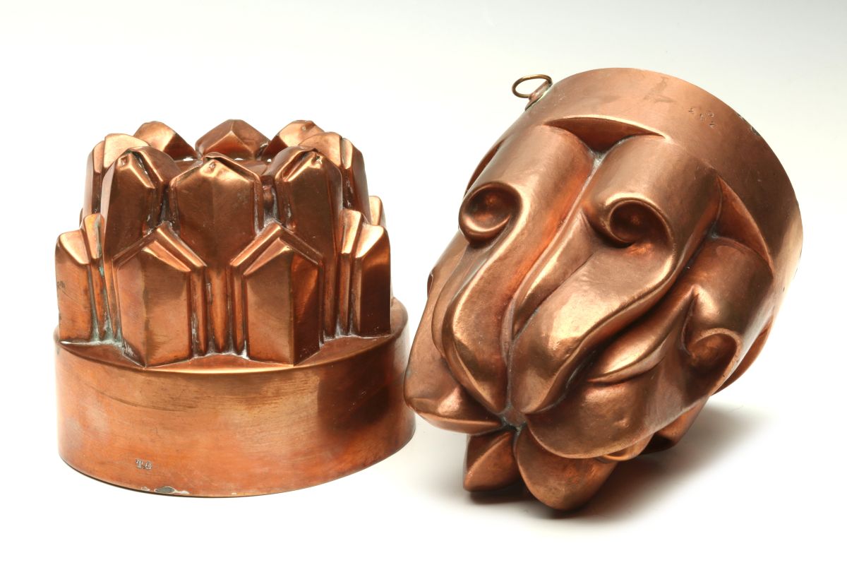 TWO GOOD ANTIQUE COPPER FOOD MOLDS