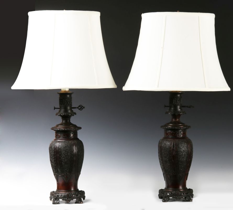 19TH C. FLUID LAMPS IN THE FORM OF CHINESE BRONZE