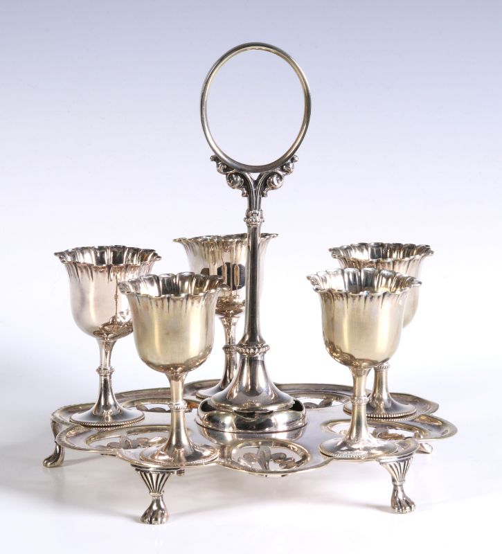 AN EARLY 20TH CENTURY SILVER PLATED EGG CRUET