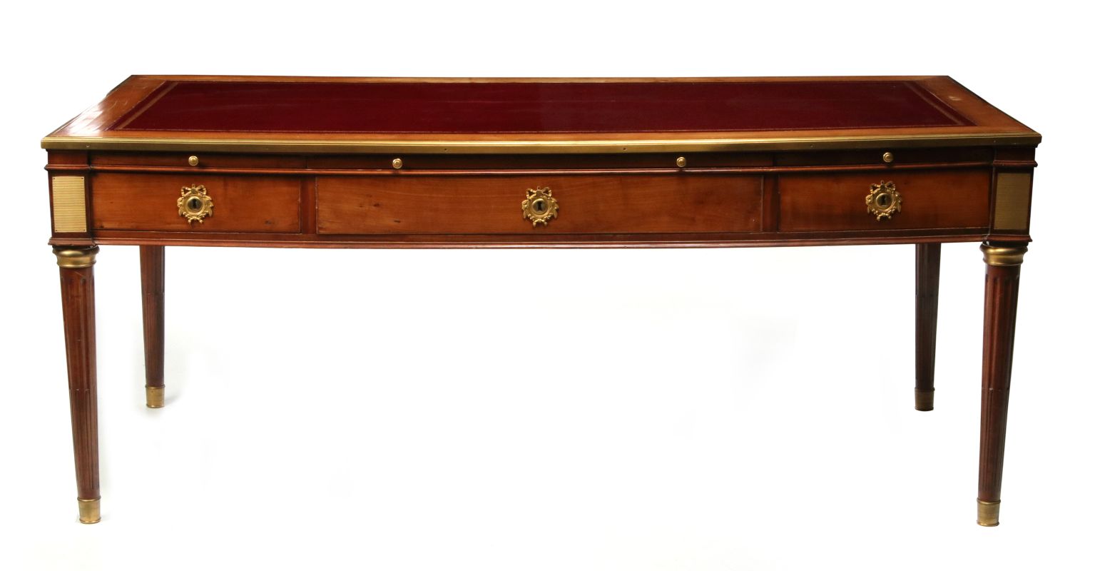 A FINE 18TH C. FRENCH BUREAU PLAT MANNER OF KOCHLY