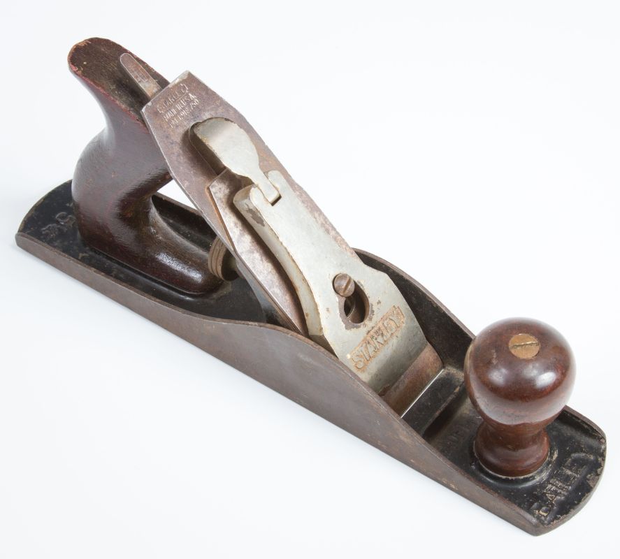 A STANLEY BAILEY NO. 5-1/4 BENCH PLANE