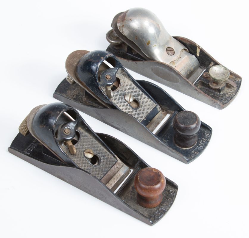 TWO STANLEY NO. 220 BLOCK PLANES, ONE NO. 18 BLOCK