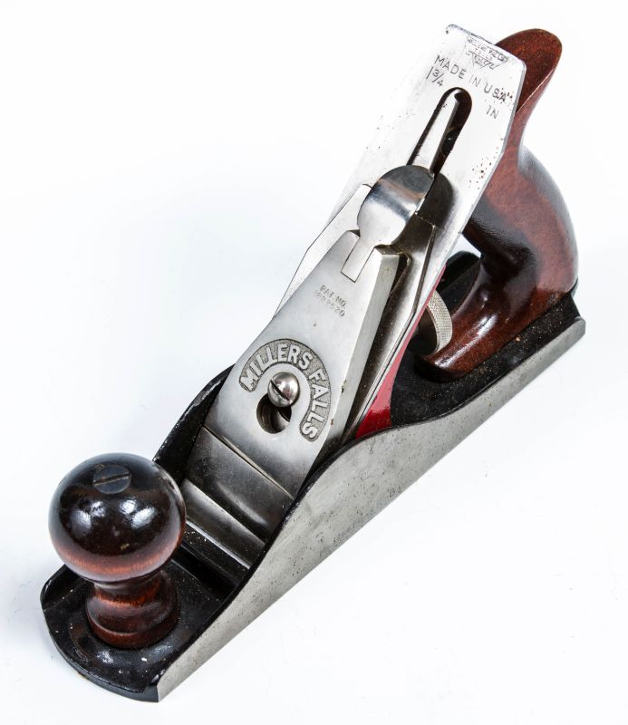 A MILLERS FALLS TOOLS NO. 8 BENCH PLANE