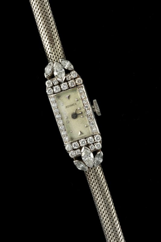 A MID 20TH CENTURY LADIES 14 KARAT GOLD WATCH