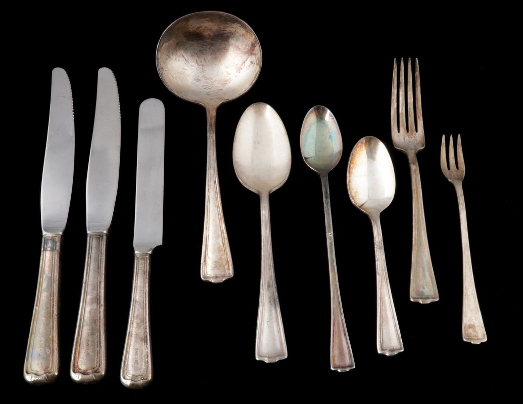 TWENTY PCS AT&SF RR CROMWELL PATTERN FLATWARE