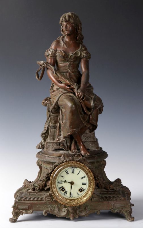 AN ANSONIA 'HEBE AND MIGNON' MANTEL CLOCK