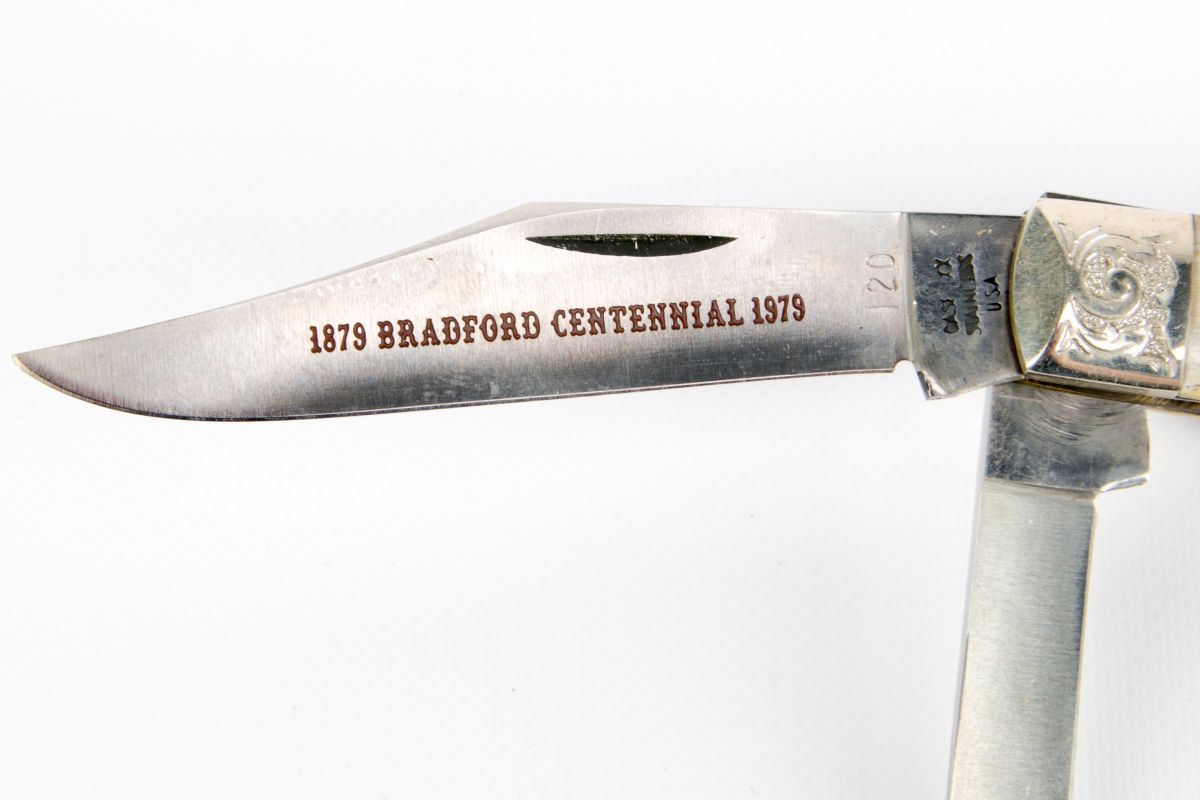 A CASE POCKETKNIFE '1879 BRADFORD CENTENNIAL 1979'