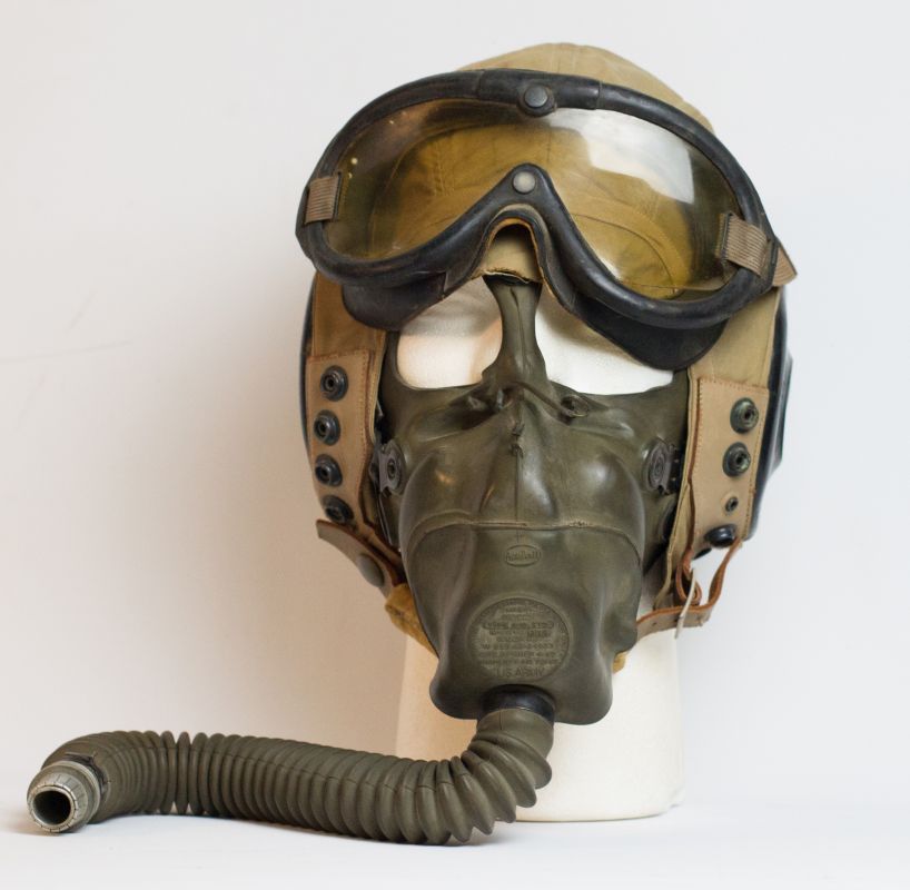 WWII USAAF HELMET, OXYGEN MASK, GOGGLES