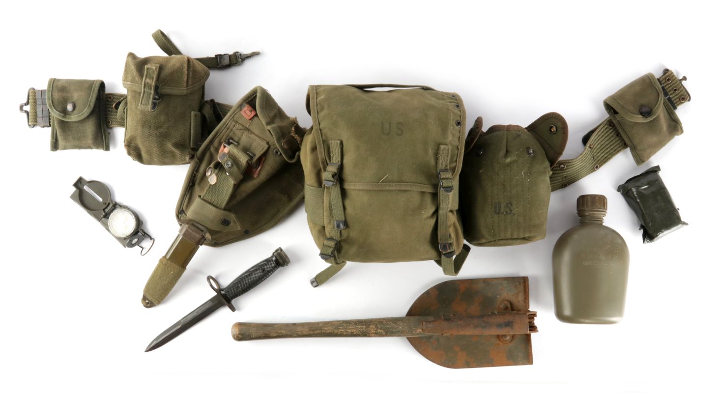 VN ERA WEB BELT, SHOVEL, CANTEEN, BAYONET, POUCHES