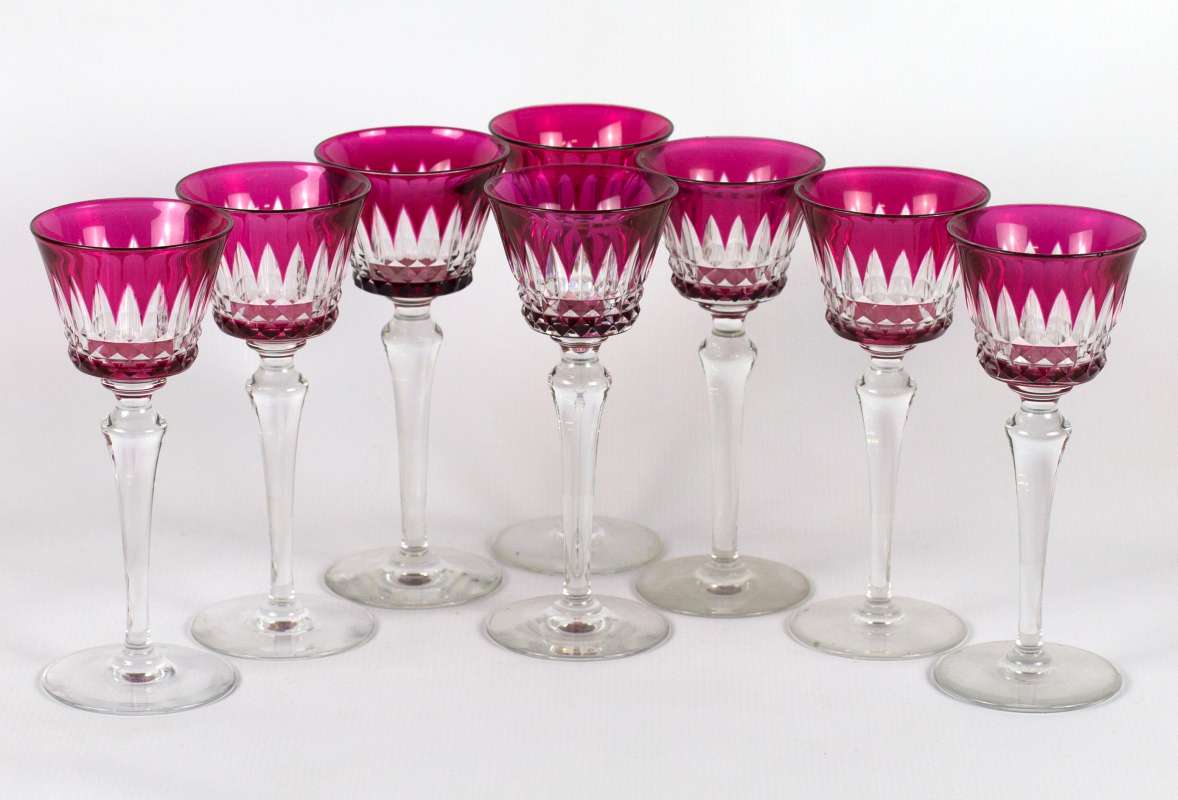 BACCARAT BUCKINGHAM PATTERN CUT CRANBERRY WINES