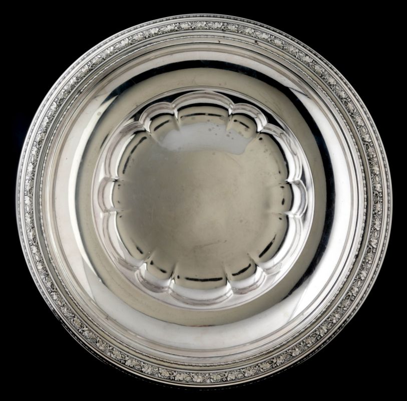 A 1927 GORHAM STERLING SILVER BOWL