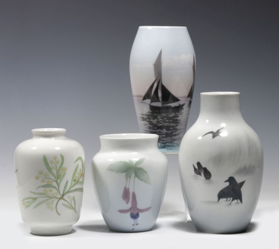 HEUBACH AND KPM 20TH C MODERN PORCELAIN VASES