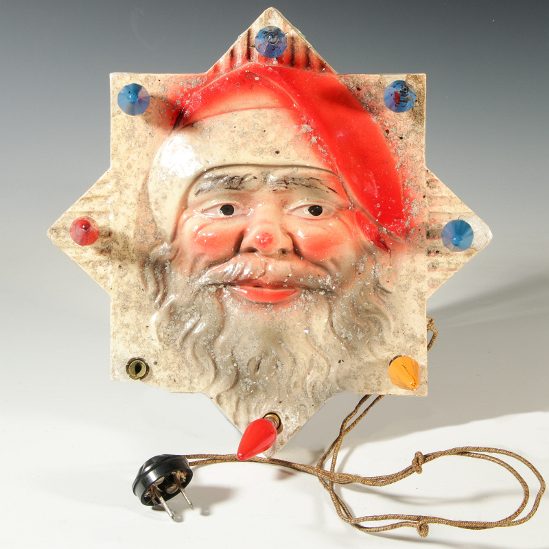 VINTAGE LIGHTED PAINTED CHALK SANTA CLAUS DISPLAY