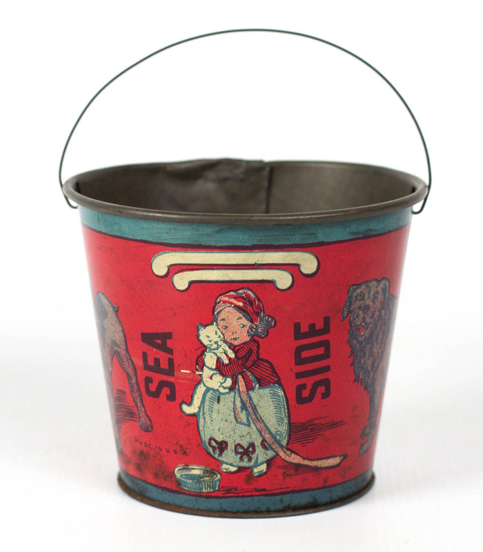 A MINIATURE TIN LITHO SAND PAIL WITH DOGS