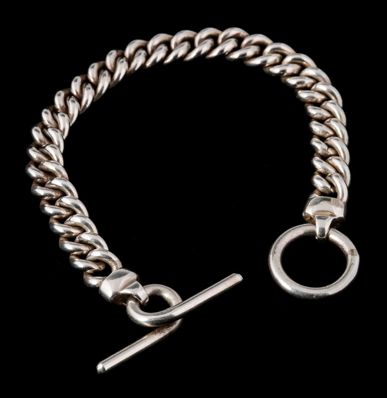 AN ARNOLD GOLDSTEIN STERLING CHAIN BRACELET