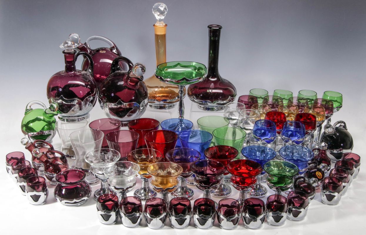 A COLLECTION OF CAMBRIDGE FARBER BROS. GLASSWARE