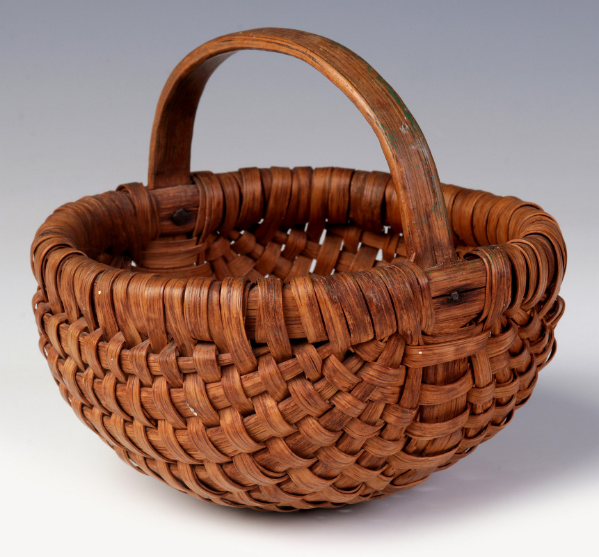 A GOOD 19TH C. AMERICAN MINI BUTTOCKS BASKET 