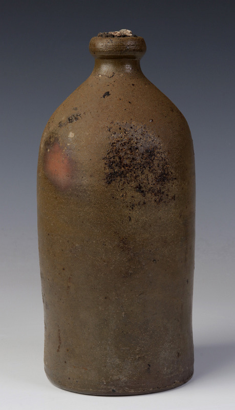 AN UNMARKED 19TH C STONEWARE BOTTLE ATTR HUMMEL 