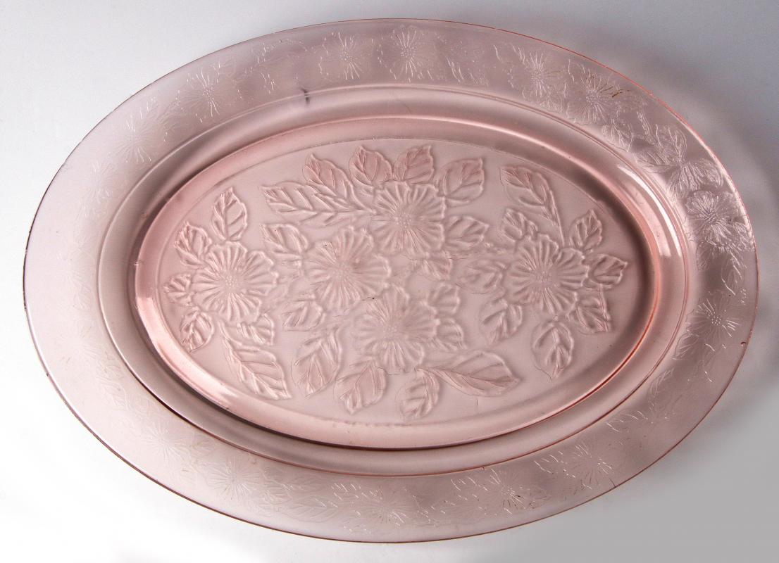 A RARE EX-WEATHERMAN PINK 'DOGWOOD' PLATTER