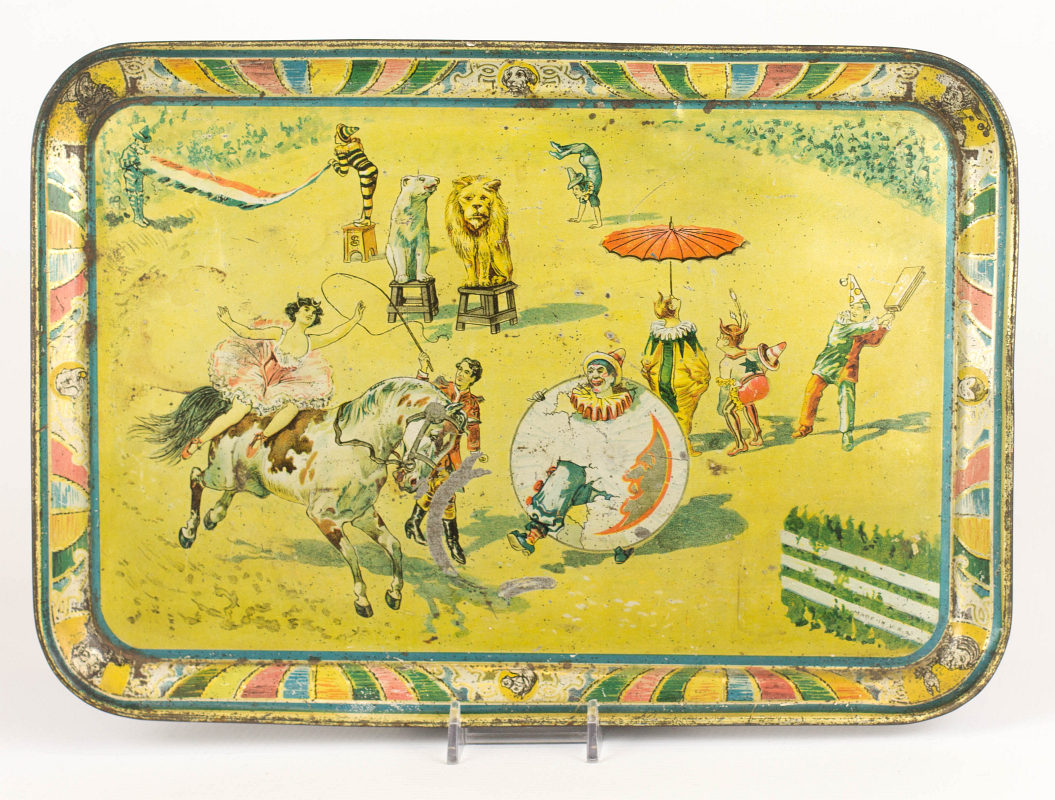 A CIRCUS SCENE TIN LITHO CHILD'S TRAY