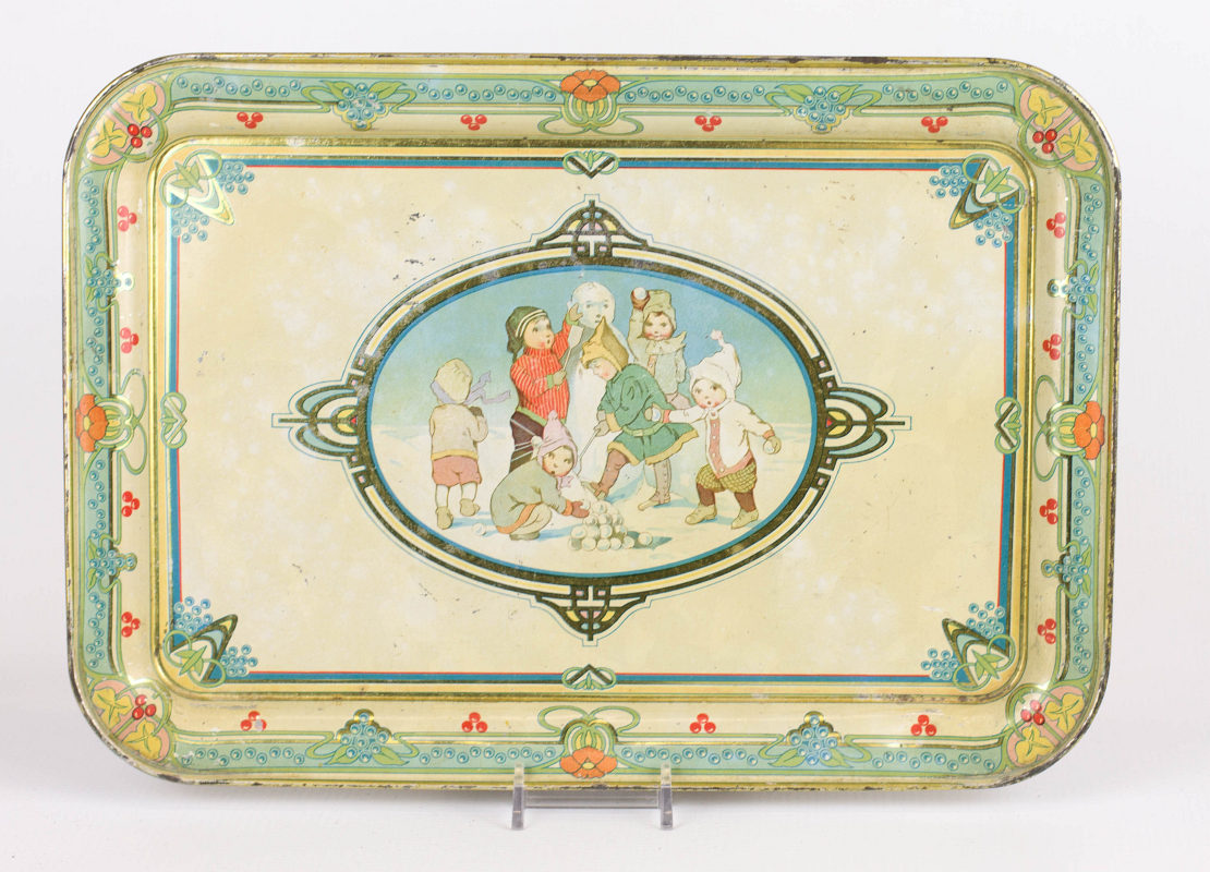 A CHILD'S ART NOUVEAU STYLE TIN LITHO TRAY