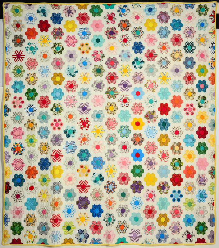 CIRCA 1960 'GRANDMOTHER'S FLOWER GARDEN' QUILT