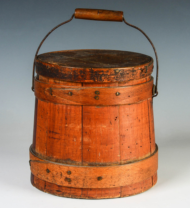 A 19TH C. AMERICAN WOOD FIRKIN WITH BRASS TACKS