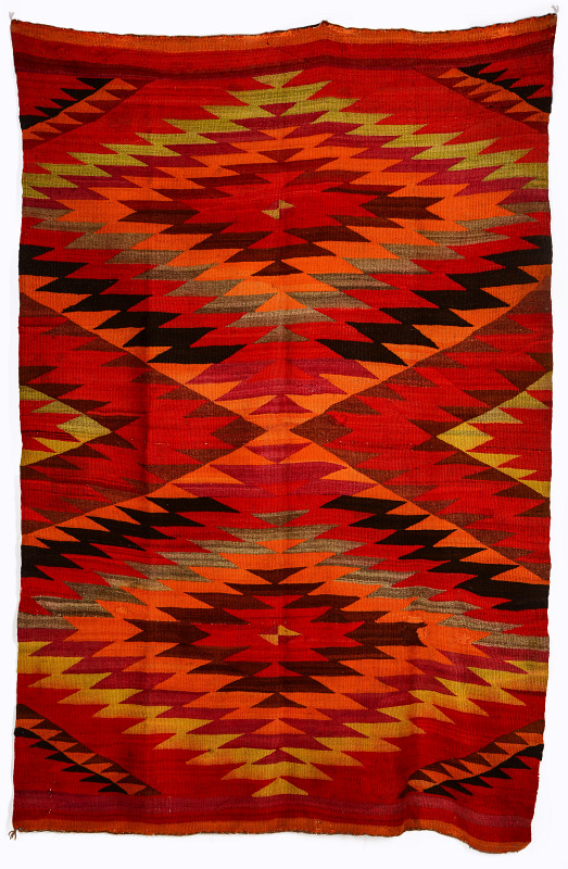 AN EARLY 20TH CENTURY NAVAJO TRANSITIONAL WEAVING