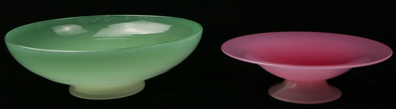 STEUBEN JADE AND ROSALINE ART GLASS BOWLS