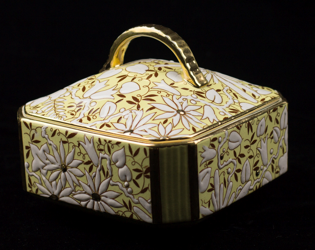 A BOCH FRERES LA LOUVIERE ENAMELED ART DECO BOX