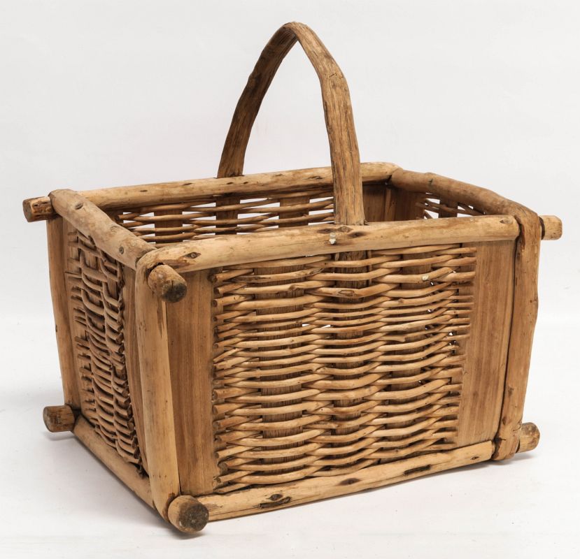 A VERY RARE VIETH BASKET, COOPER COUNTY, MISSOURI