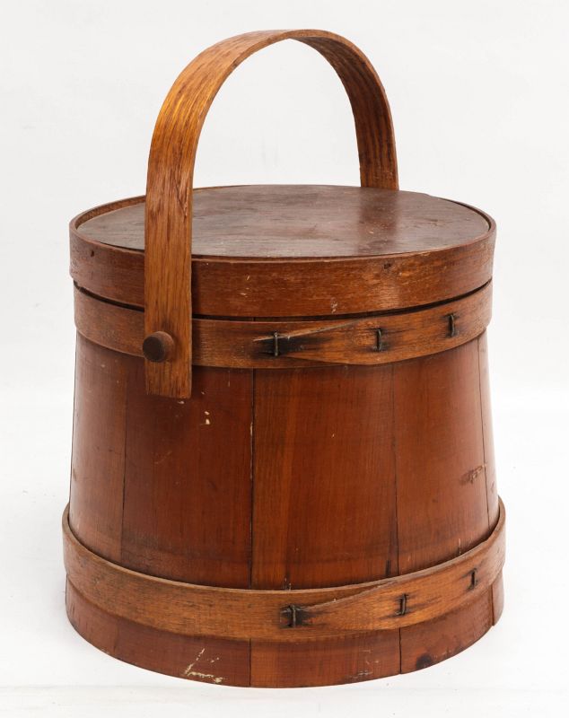 A 19TH C. AMERICAN WOODEN FIRKIN 