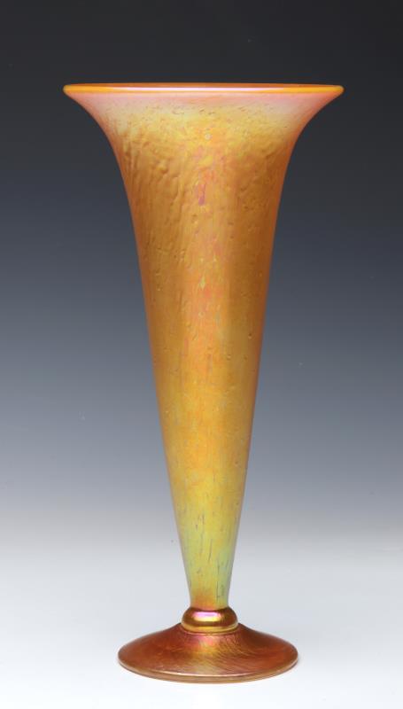 A LUNDBERG STUDIOS TRUMPET VASE WITH GOLD IRIDESCE