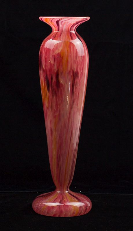 A SCHNEIDER FRENCH ART GLASS VASE