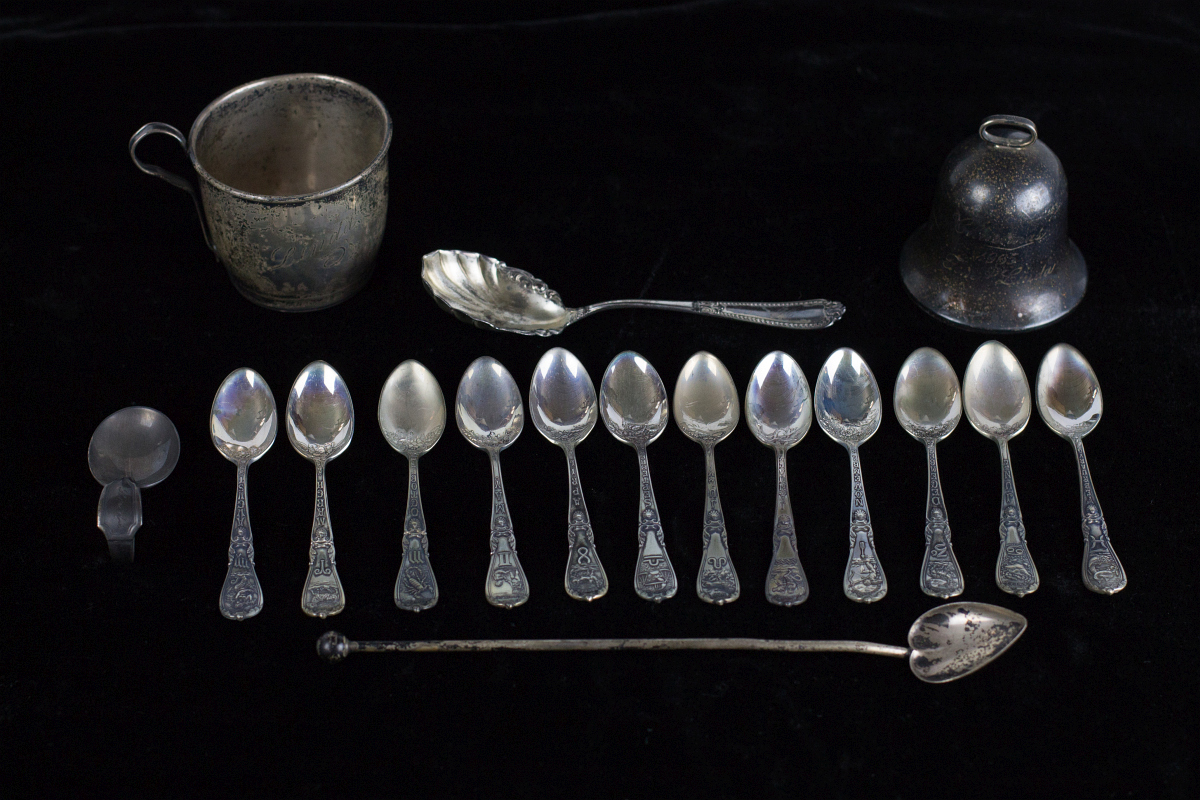 ESTATE LOT OF VINTAGE STERLING SILVER ITEMS 