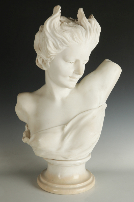 A 19TH C. ITALIAN SCHOOL CARRARA MARBLE SCULPTURE