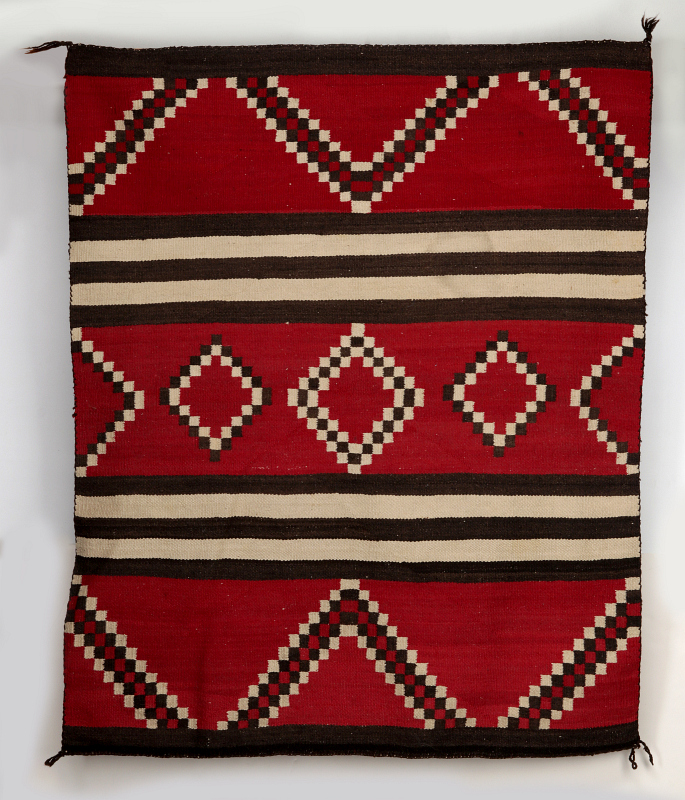 A LATE 20TH CENTURY NAVAJO WEAVING