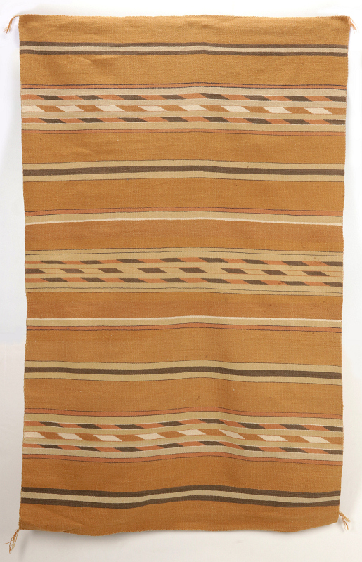 A LATE 20TH CENTURY NAVAJO WIDE RUINS AREA WEAVING