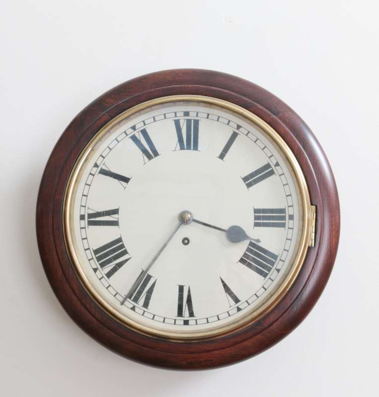 A CIRCA 1900 ENGLISH FUSEE DRIVEN GALLERY CLOCK