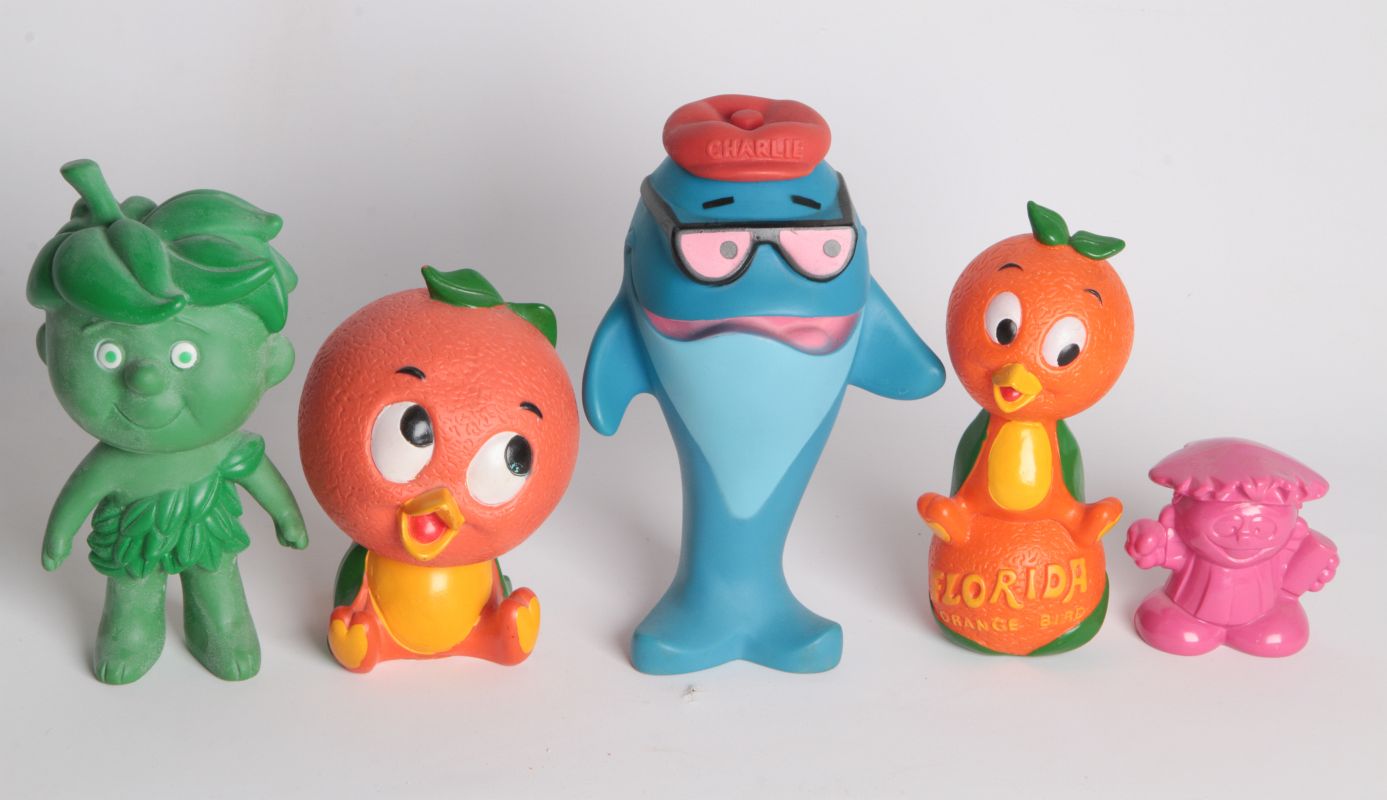 FIVE VINYL AND PLASTIC FOOD ADVERTISING MASCOTS