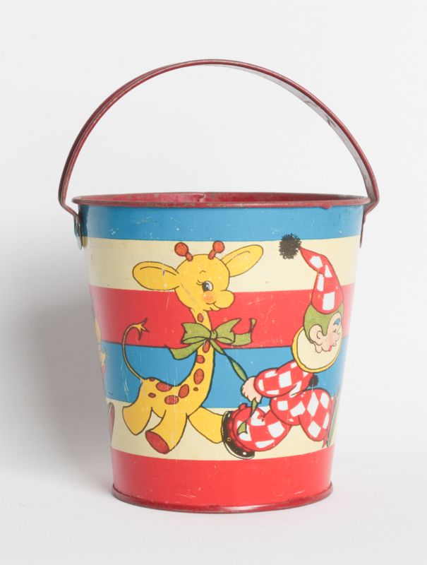 ELAINE ENDO HILEMAN OHIO ART TIN LITHO SAND PAIL