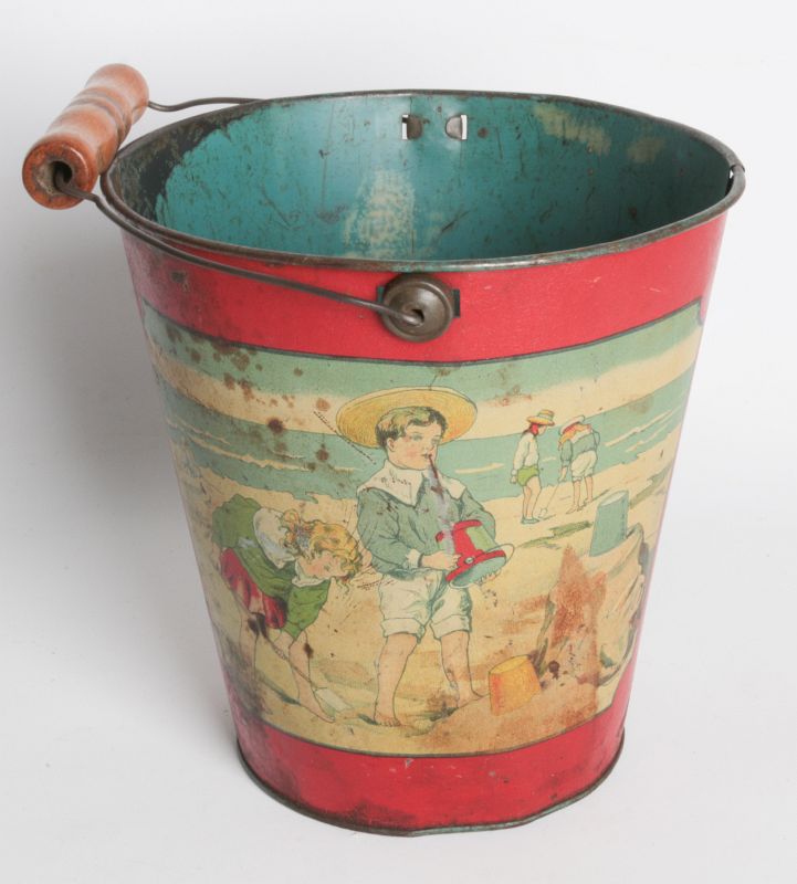 A VICTORIAN CHILD'S 'SEASIDE' TIN LITHO SAND PAIL