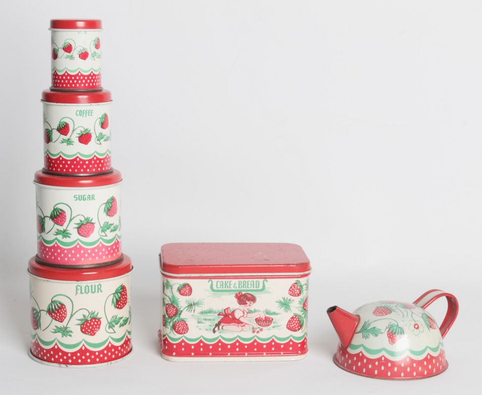 A CHILD'S TIN LITHO STRAWBERRY KITCHEN TIN SET